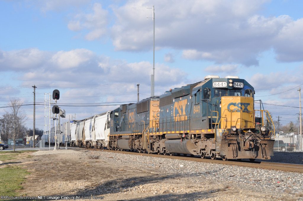 CSXT 8441 East